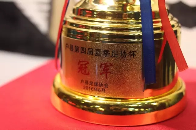 兰德尔压哨绝杀森林狼险胜太阳 开拓者胜老鹰