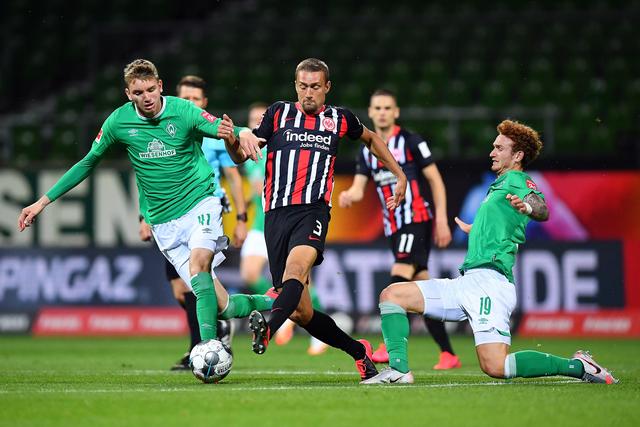 太阳险胜独行侠豪取7连胜 森林狼大胜开拓者