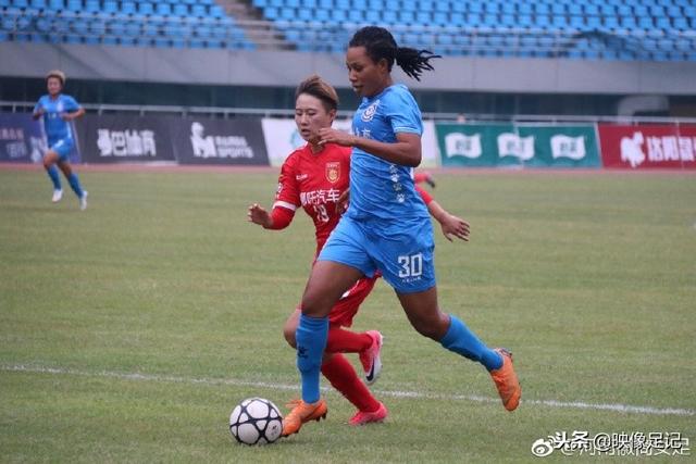 阿媒：旺达称伊卡尔迪霸占住房不走 指控性别暴力
